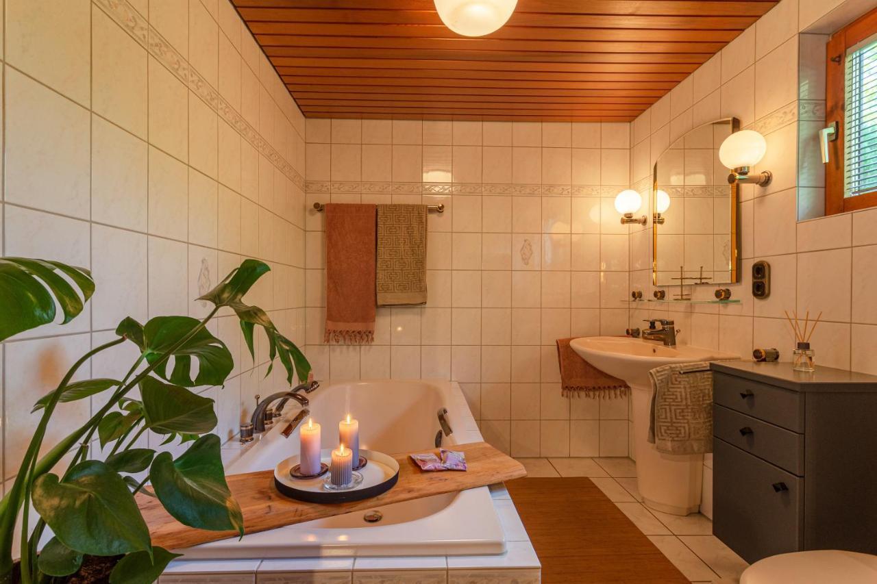Blockhaus Eifelsteig W/ Kamin Garten & Feuerstelle Berndorf  Экстерьер фото